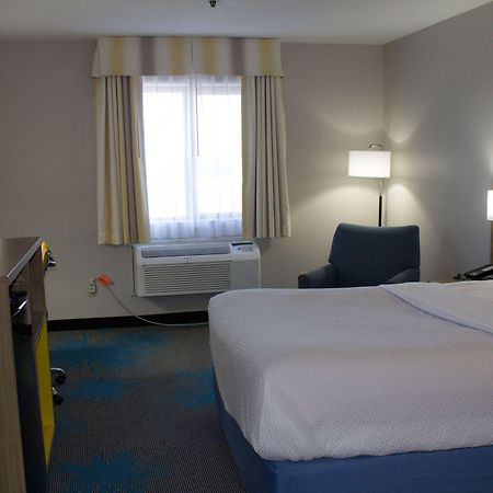 Days Inn By Wyndham Colby Exterior foto